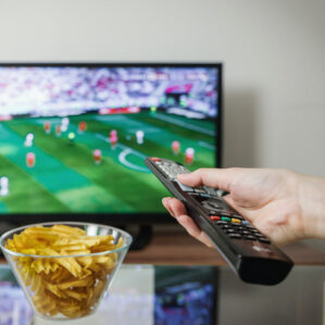 Antena HD con base de iman y booster de 22dB