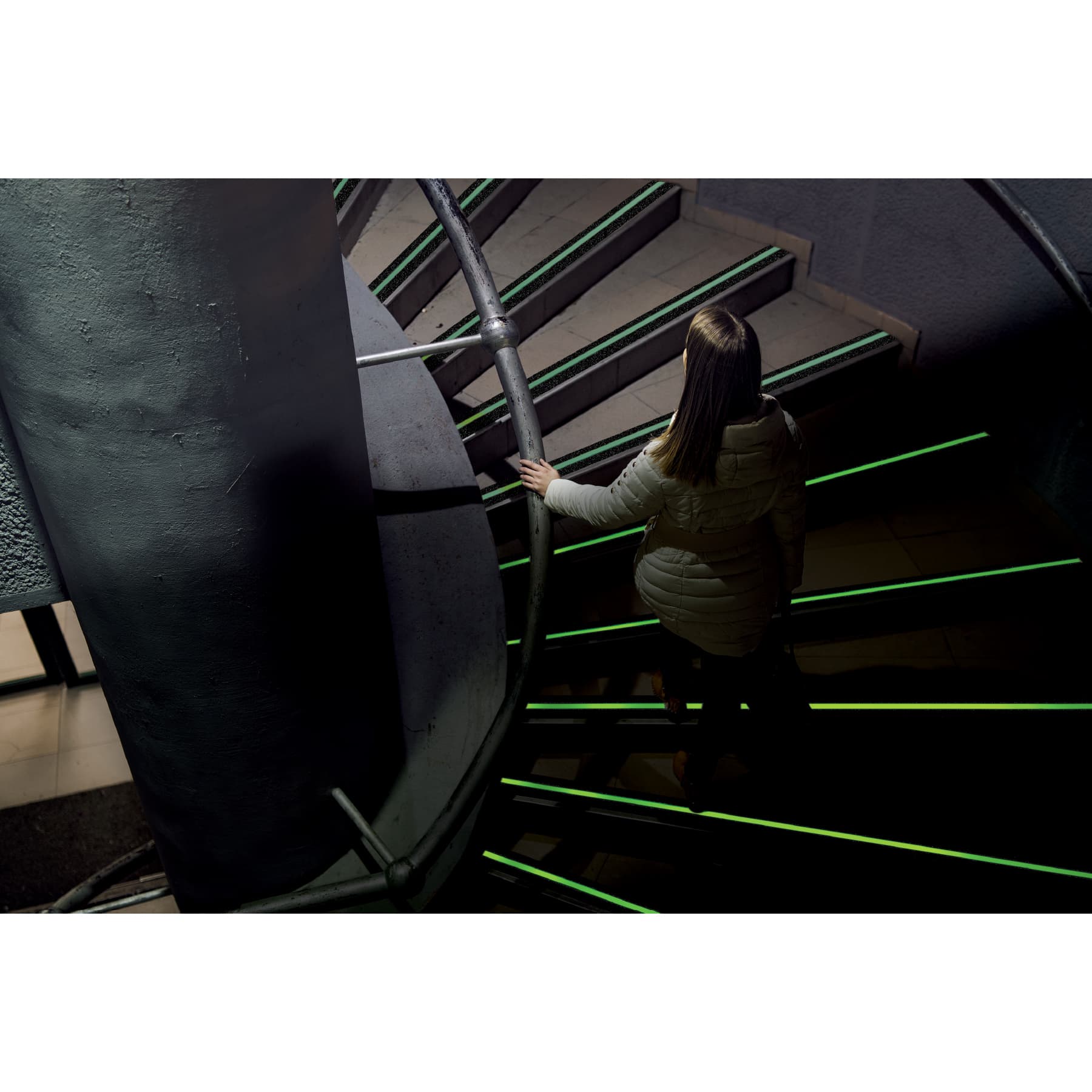 Cinta Antiderrapante Fotoluminiscente de 2" x 5m