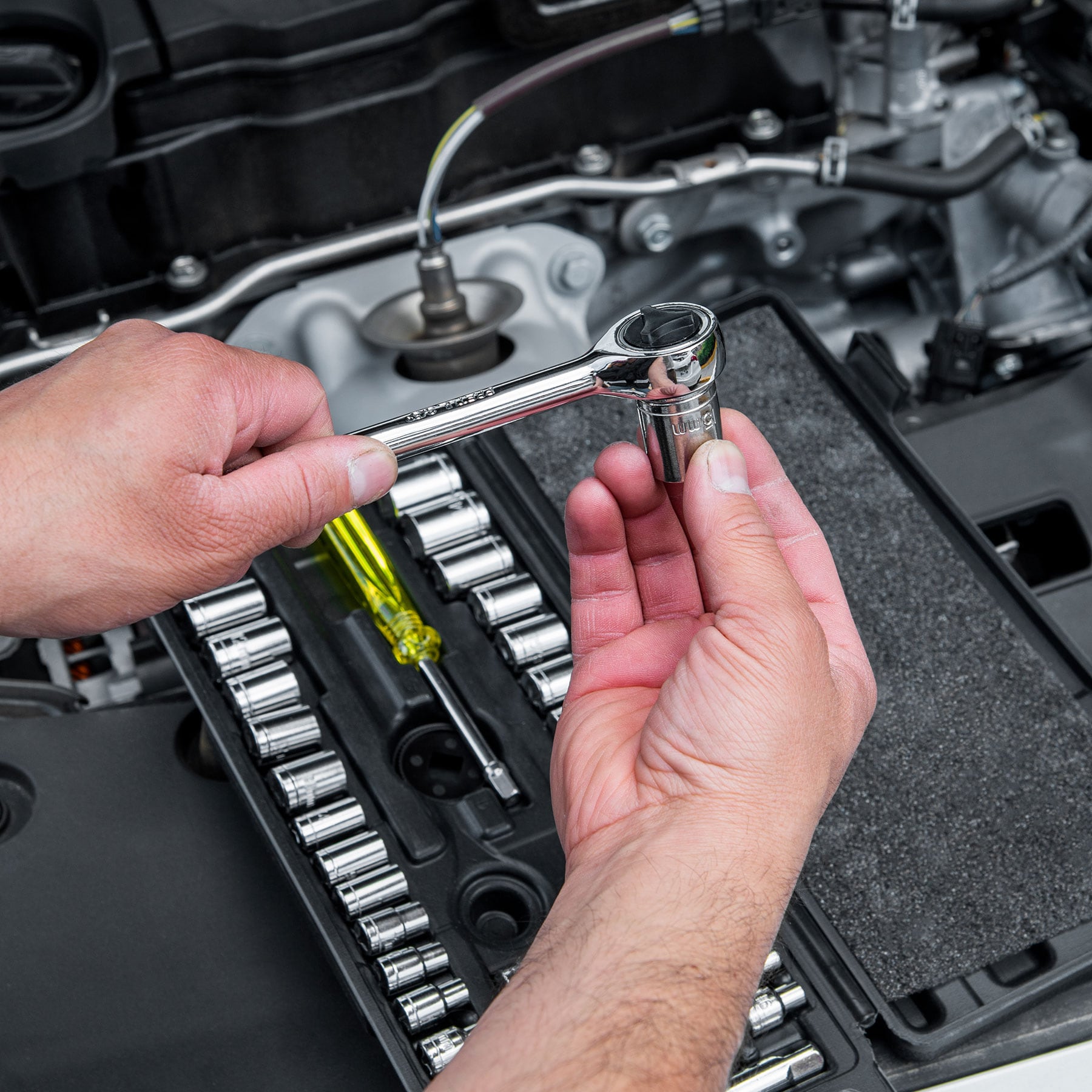 Juego de 39 herramientas 1/4" 3/8 para mecanico Pretul